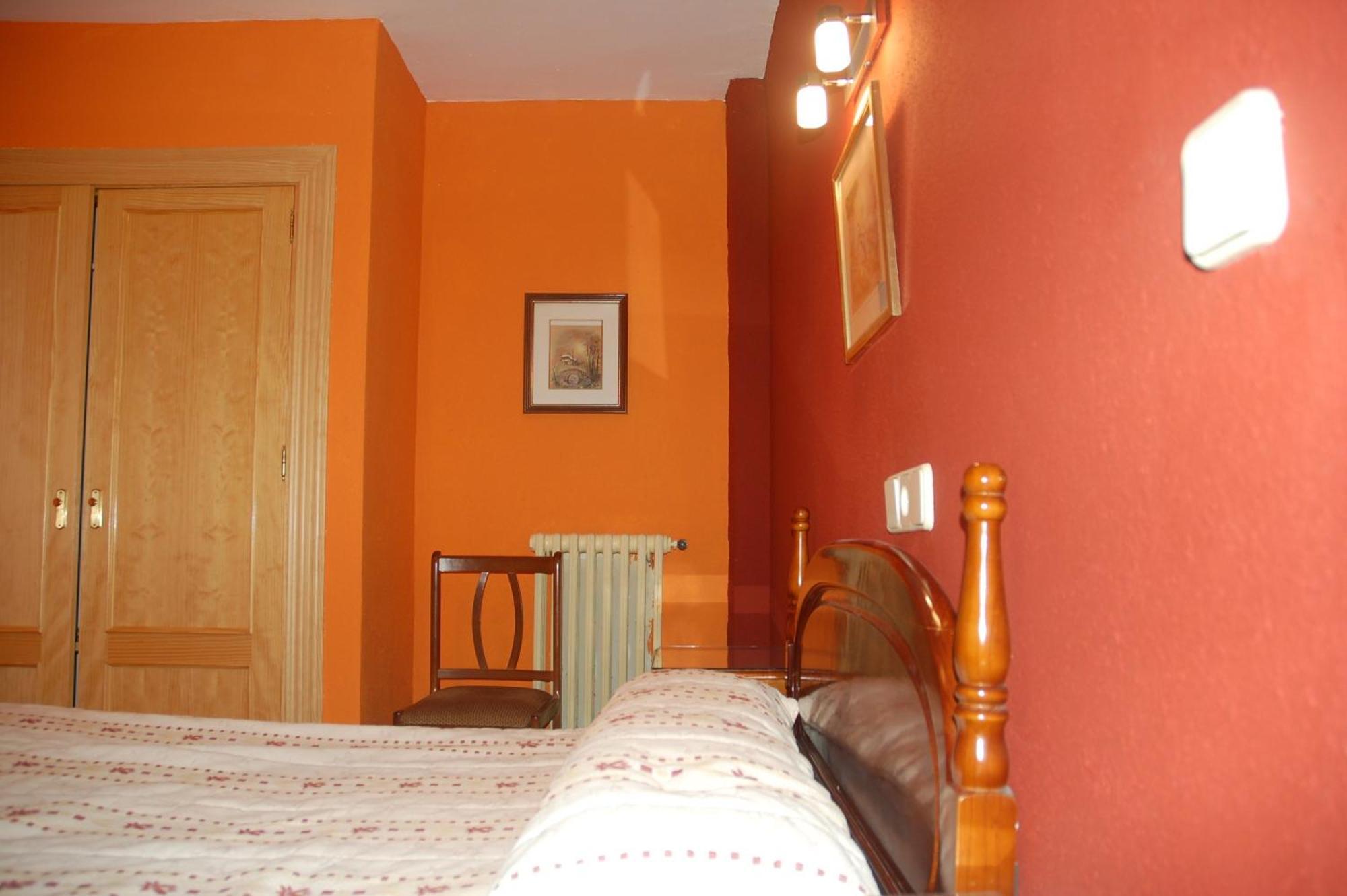 Hostal Residencia Castilla Куэнка Экстерьер фото