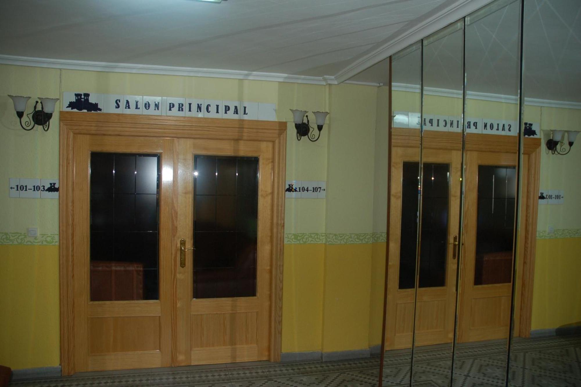 Hostal Residencia Castilla Куэнка Экстерьер фото