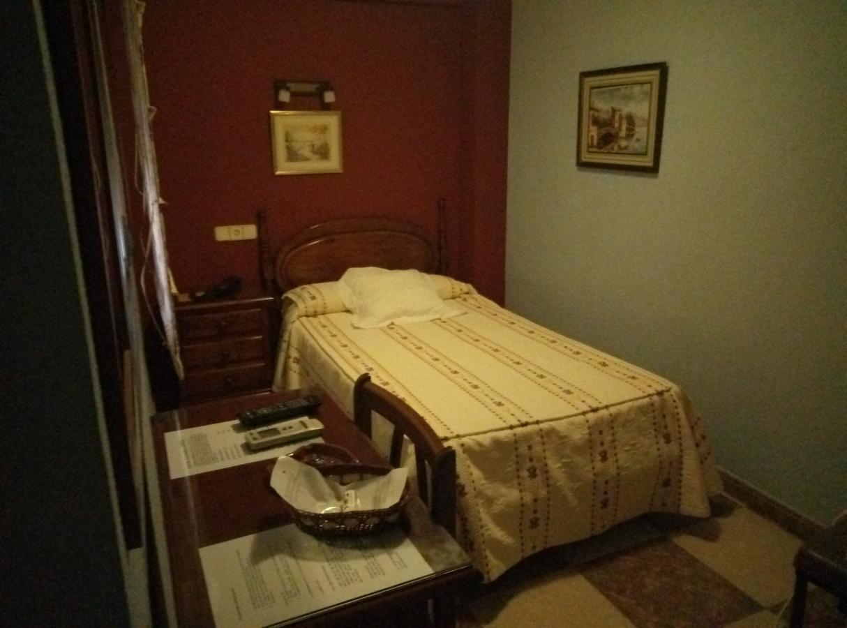Hostal Residencia Castilla Куэнка Экстерьер фото
